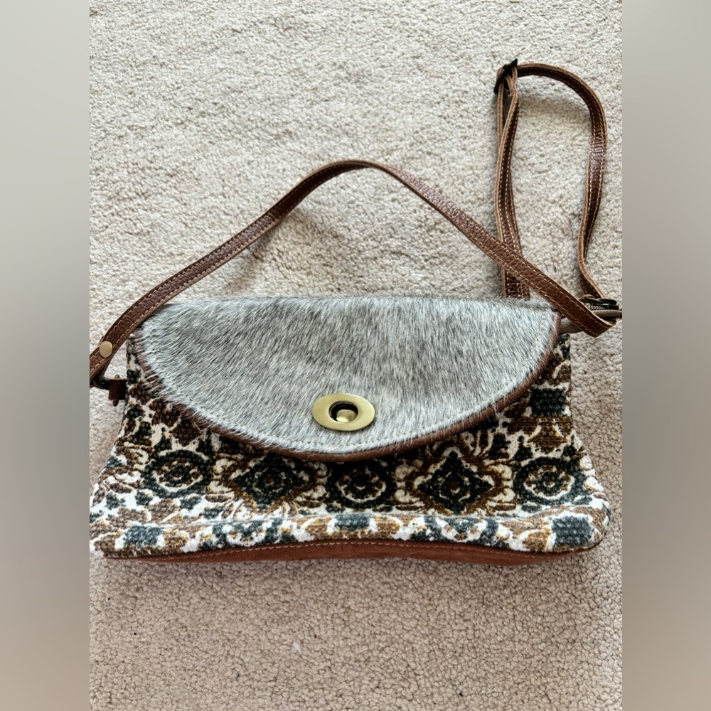Myra bag
